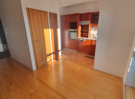 4-izbový byt na ul. Čmelovec