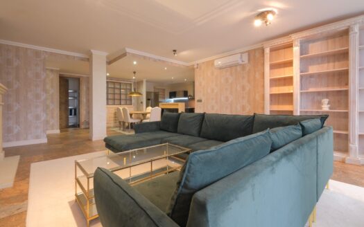 Kompletne zariadený 4-izbový byt na Kolibe