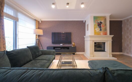 Kompletne zariadený 4-izbový byt na Kolibe