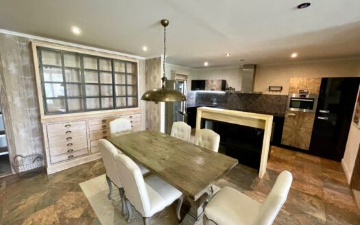 Fully furnished 3-bedroom apartment with a garage for rent in Bratislava-Koliba