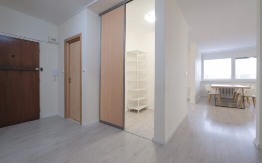 Zariadený 5-izbový byt (147,70 m2) na hradnom kopci